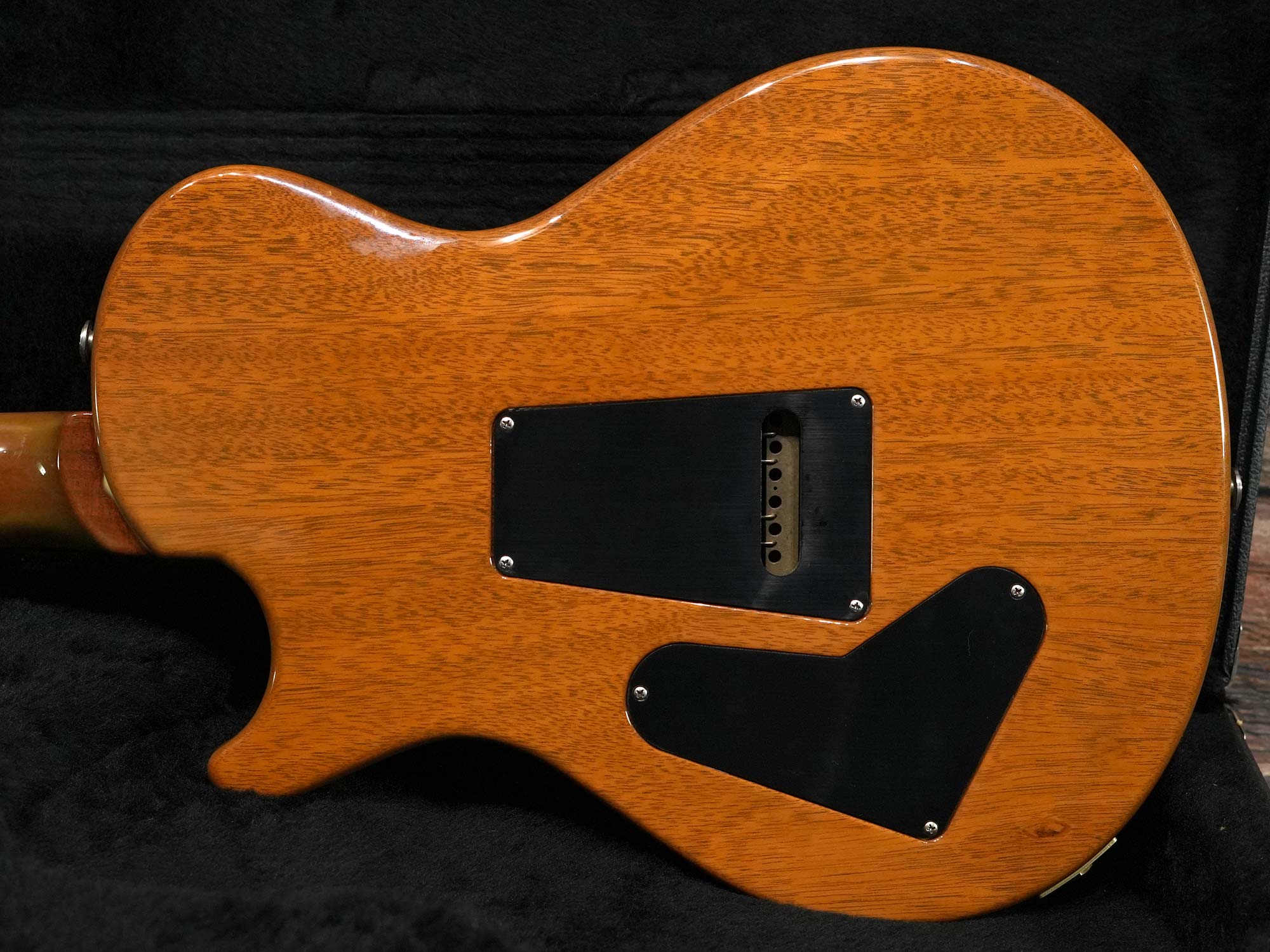Paul Reed Smith 20th Anniversary Singlecut Trem 10Top